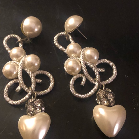 Funky Vintage Dangle Earrings - Picture 1 of 1